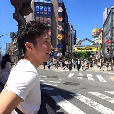 菊地くんすけ